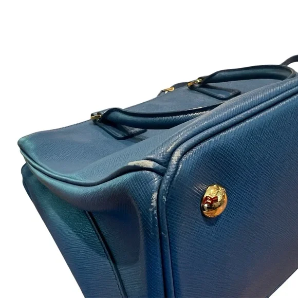 Authentic pre-loved Lux Galleria double zip closure tote. - Picture 8 of 16